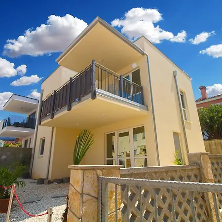 House 2247 Holiday home