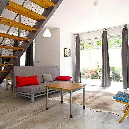 House 2247 * ميدولين