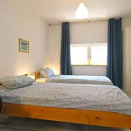 House 2247 بيت للعطل