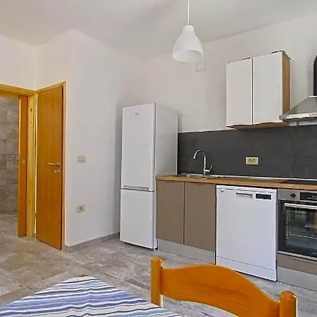 House 2247 بيت للعطل ميدولين
