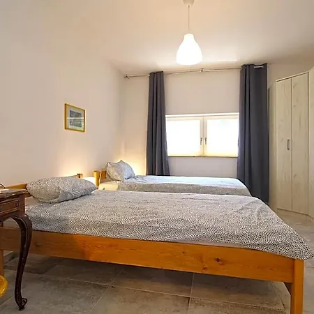 بيت للعطل House 2247 ميدولين