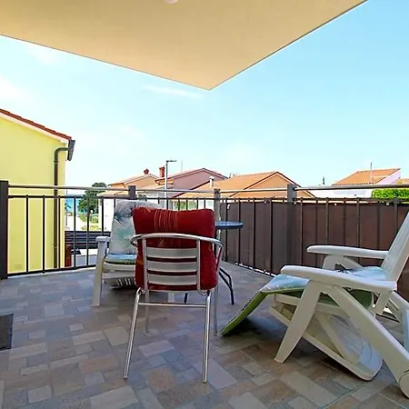 بيت للعطل House 2247 *